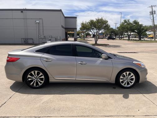 Silver 2013 Hyundai Azera Base