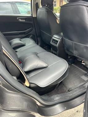 Silver 2017 Ford Edge SEL