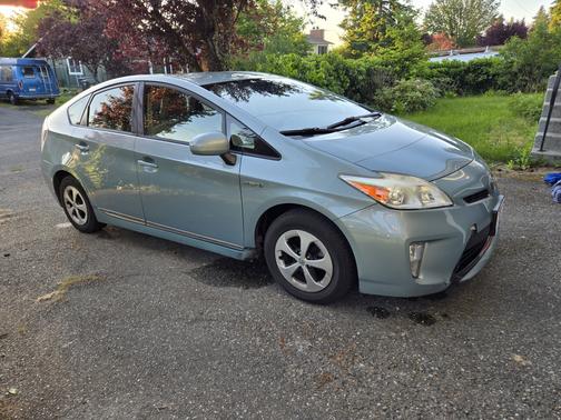 2014 Toyota Prius Four