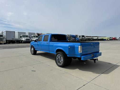 Blue 1995 Ford F-350 XL Crew Cab DRW