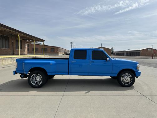 Blue 1995 Ford F-350 XL Crew Cab DRW