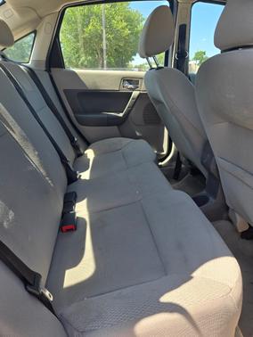 Blue 2009 Ford Focus SES