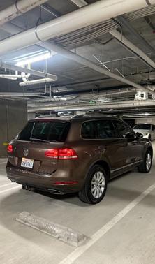 2012 Volkswagen Touareg TDI Sport