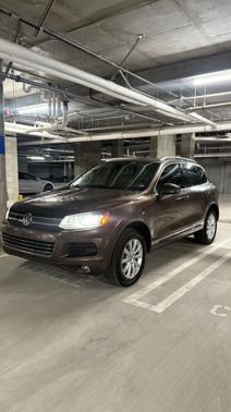2012 Volkswagen Touareg TDI Sport