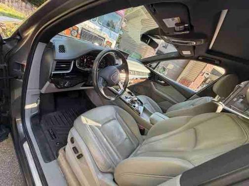 Gray 2018 Audi Q7 3.0T Premium Plus