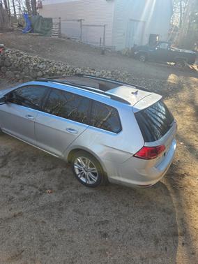 2015 Volkswagen Golf SportWagen TDI SEL 4-Door