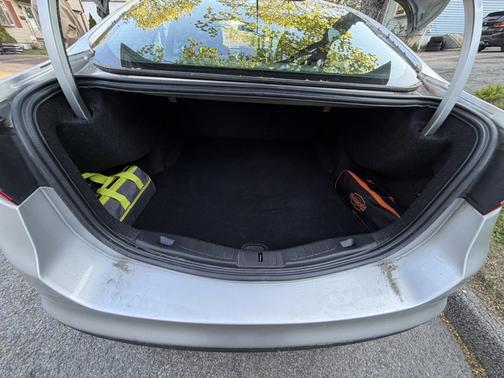 Silver 2013 Ford Fusion SE