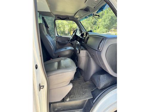 2000 Dodge Ram Van 2500