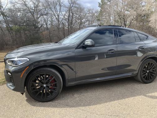 2021 BMW X6 M50i