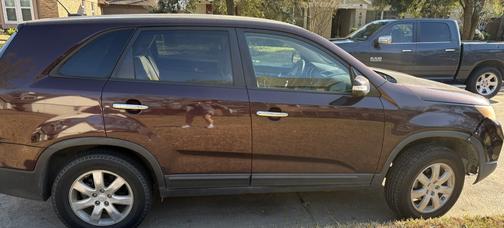 2011 Kia Sorento LX