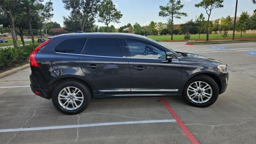 2015 Volvo XC60 T5 Drive-E Premier Plus