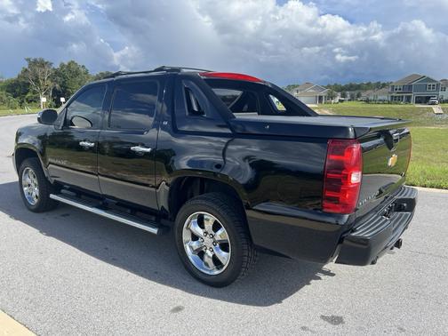 Black 2012 Chevrolet Avalanche 1500 LT