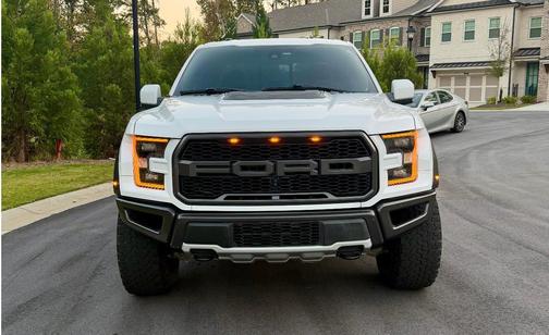 White 2018 Ford F-150 Raptor