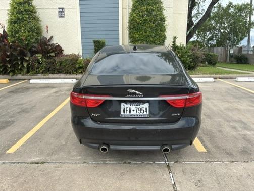 Black 2016 Jaguar XF 35t R-Sport