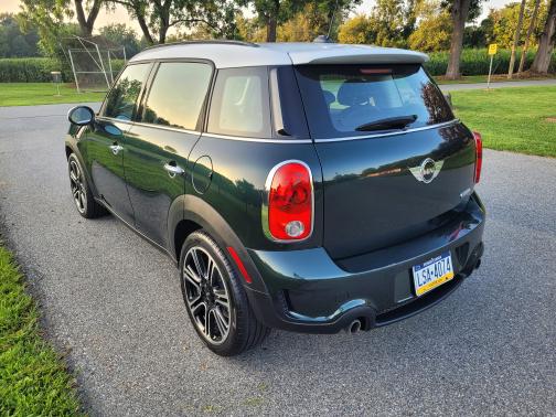 2012 MINI Cooper S Countryman Base