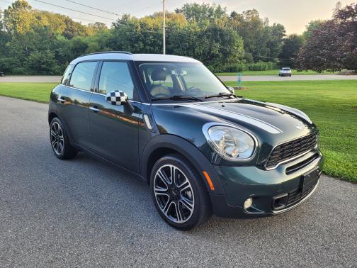 2012 MINI Cooper S Countryman Base