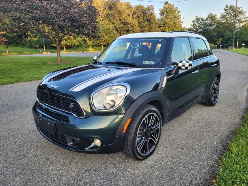 2012 MINI Cooper S Countryman Base