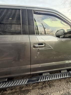 Gray 2019 Ford F-250 Lariat