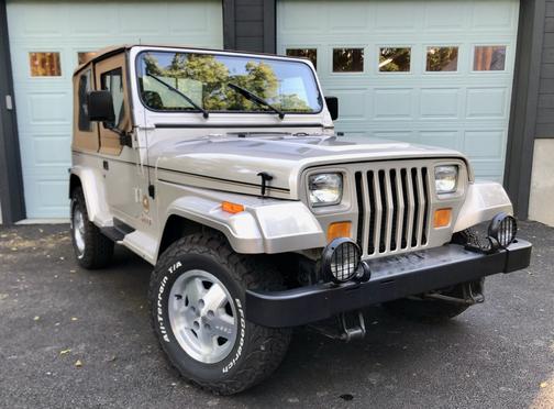 1995 Jeep Wrangler Sahara