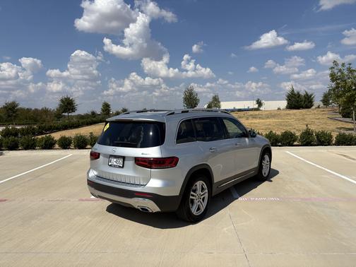 Silver 2020 Mercedes-Benz GLB 250 4MATIC