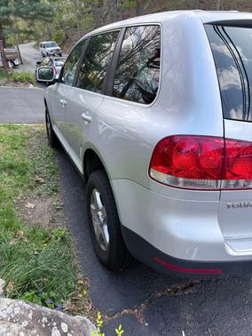 Silver 2005 Volkswagen Touareg V6