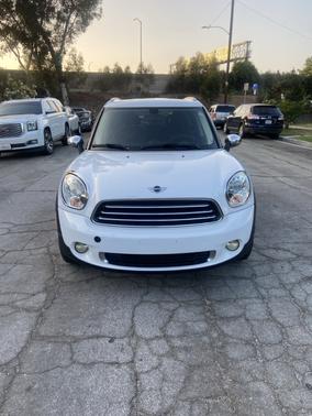 2012 MINI Cooper Countryman Base