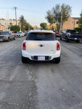 2012 MINI Cooper Countryman Base
