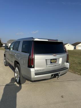 2018 Cadillac Escalade Luxury