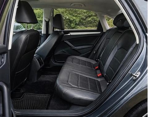 2014 Volkswagen Passat 2.0L TDI DSG SE w/Sunroof