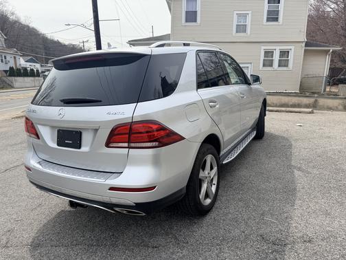 Silver 2016 Mercedes-Benz GLE-Class GLE 350 4MATIC