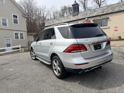 Silver 2016 Mercedes-Benz GLE-Class GLE 350 4MATIC