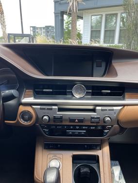 2017 Lexus ES 350 Base