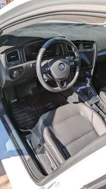 2019 Volkswagen e-Golf SEL Premium