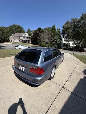 Blue 2001 BMW 525 iT