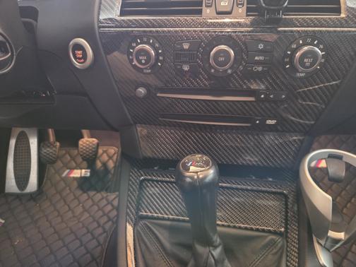 2007 BMW M6 Base