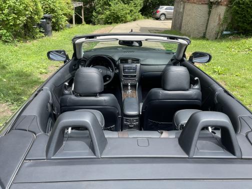 2010 Lexus IS 250C Base