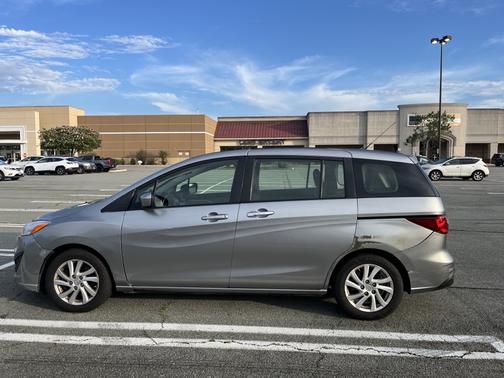 2012 Mazda Mazda5 Sport