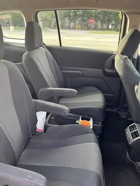 2012 Mazda Mazda5 Sport