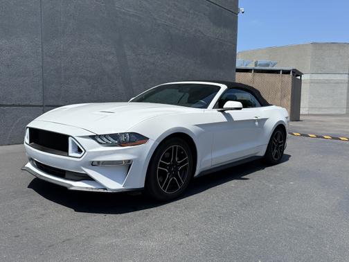 2020 Ford Mustang EcoBoost Premium