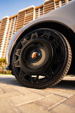 2025 Rolls-Royce Spectre Black Badge