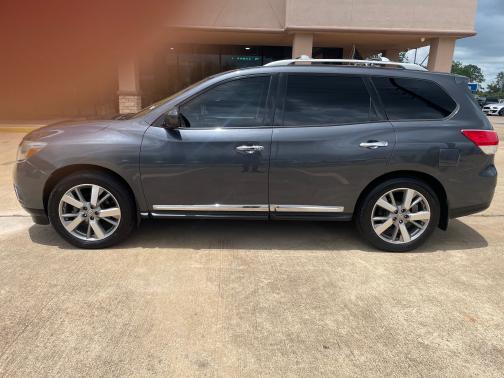 2013 Nissan Pathfinder Platinum