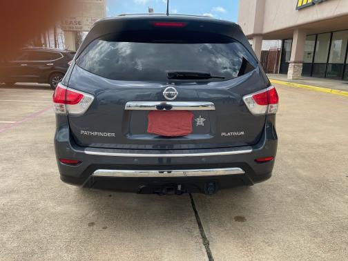 2013 Nissan Pathfinder Platinum