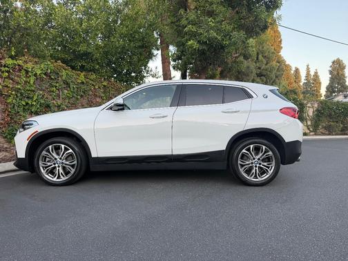 White 2020 BMW X2 sDrive28i