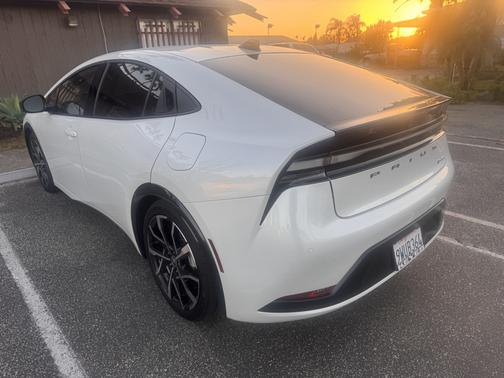 2026 Toyota Prius Plug-In Hybrid XSE