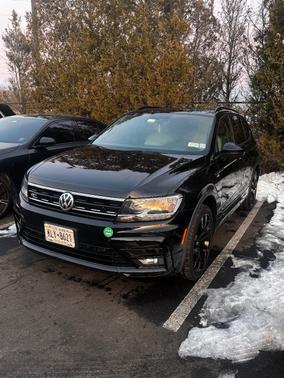 2021 Volkswagen Tiguan 2.0T SE R-Line Black