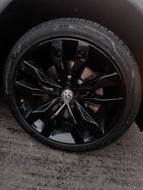 2021 Volkswagen Tiguan 2.0T SE R-Line Black