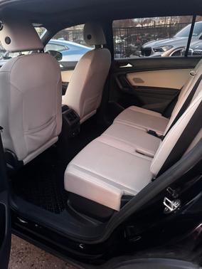 2021 Volkswagen Tiguan 2.0T SE R-Line Black