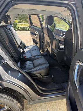Gray 2016 Land Rover Discovery Sport HSE