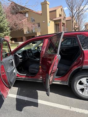 2019 Toyota RAV4 Hybrid XLE