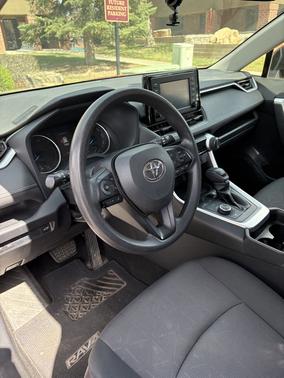 2019 Toyota RAV4 Hybrid XLE